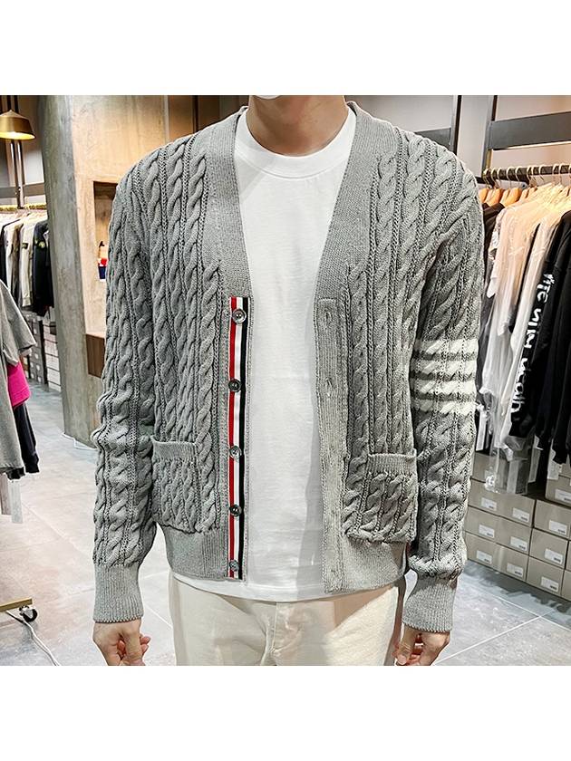 Diagonal Cable V-Neck Knit Cardigan Light Grey - THOM BROWNE - BALAAN 7