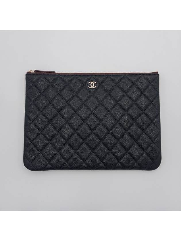 Medium Classic Clutch Bag Caviar Leather & Gold Black - CHANEL - BALAAN 2