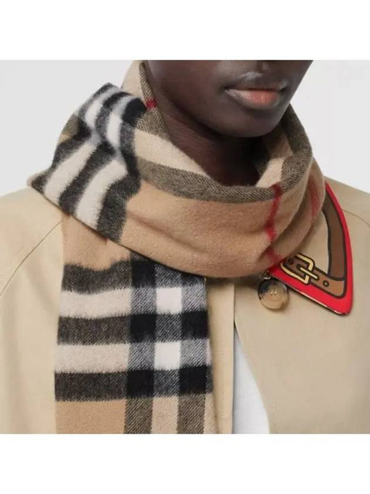 Vintage Check Cashmere Muffler Beige - BURBERRY - BALAAN 2