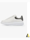 Oversized Low Top Sneakers Black White - ALEXANDER MCQUEEN - BALAAN 2