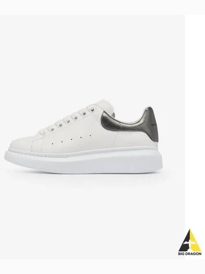 Oversized Low Top Sneakers Black White - ALEXANDER MCQUEEN - BALAAN 2