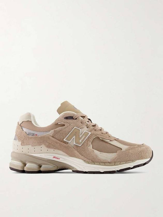 2002R Protection Pack Low Top Sneakers Driftwood - NEW BALANCE - BALAAN 1