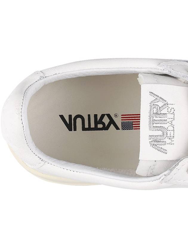 Men's Medalist Leather Low Top Sneakers White - AUTRY - BALAAN 9