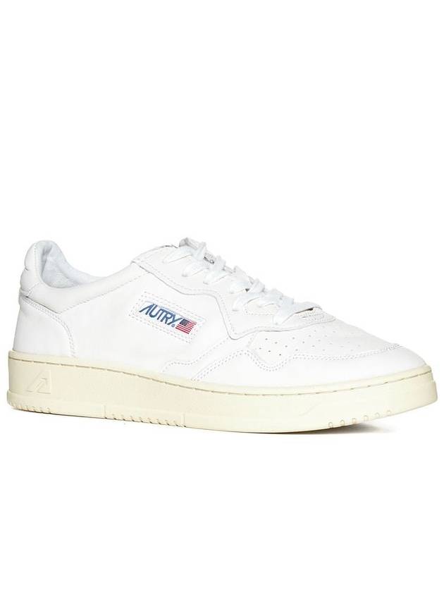 'Medalist' White Low Top Sneakers With Logo Detail In Leather Man - AUTRY - BALAAN 2