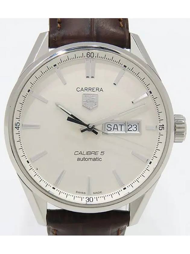 WAR201B CARRERA Classic Caliber 5 See through Back Automatic White Dial Silver Hands Index Leather Band Men s Watch - TAG HEUER - BALAAN 1