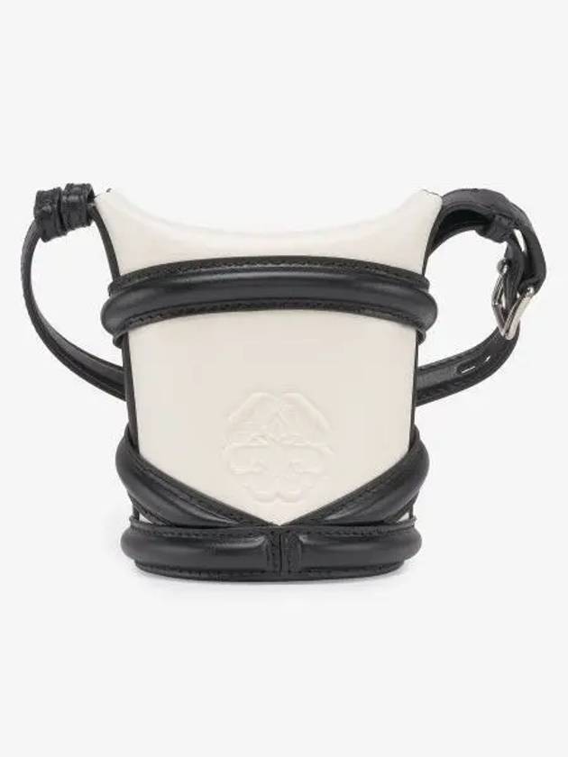 Curve Small Bucket Bag White - ALEXANDER MCQUEEN - BALAAN 2