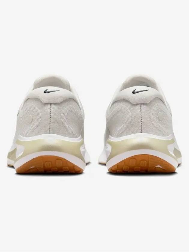 Women s Journey Run Ivory FJ7765 003 - NIKE - BALAAN 3