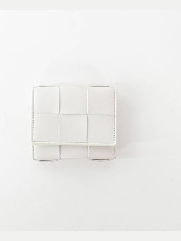 Intrecciato Tri-Fold Zipper Half Wallet Chalk White - BOTTEGA VENETA - BALAAN 3