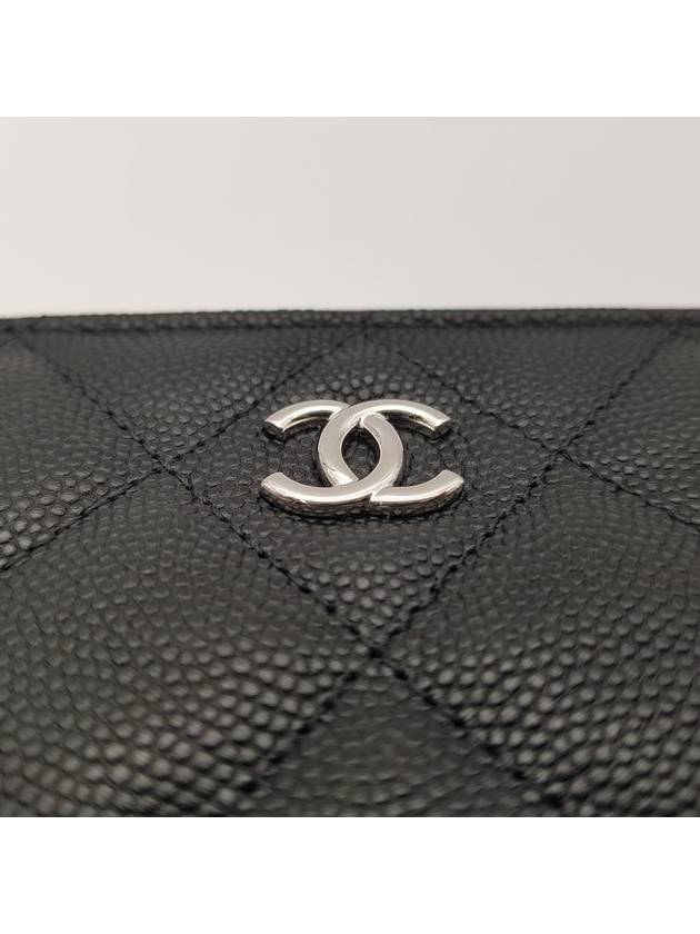 Medium Classic Clutch Bag Caviar Leather & Silver Black - CHANEL - BALAAN 5