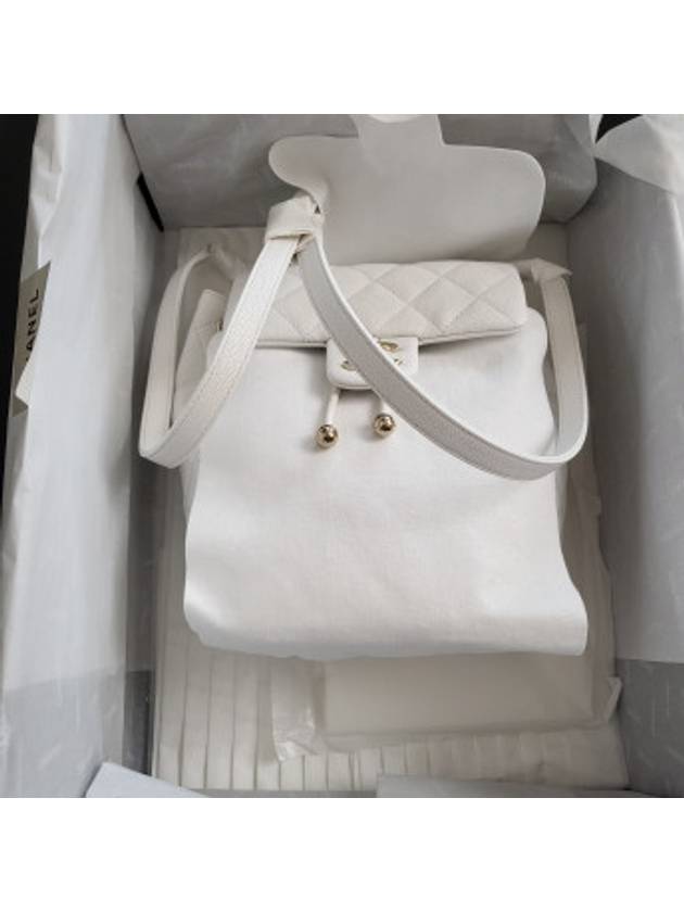 Classic Caviar CC Logo Urban Spirit Small Backpack White AS4058 - CHANEL - BALAAN 4