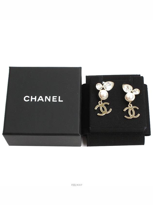 women earrings - CHANEL - BALAAN 5