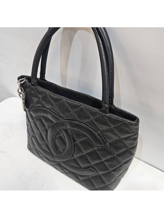 Caviar Coin Silver Tote Bag - CHANEL - BALAAN 3