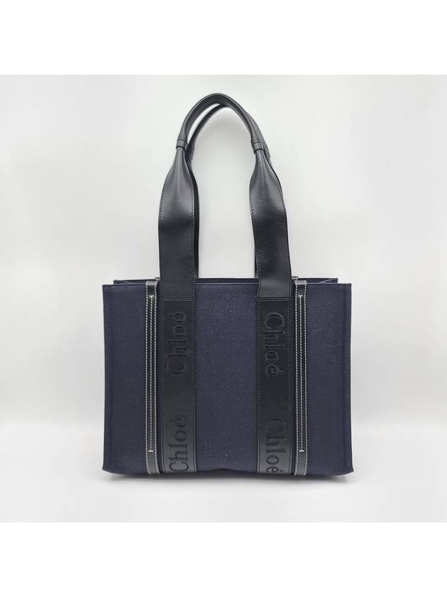 Woody Embroidered Logo Medium Leather Tote Bag Navy - CHLOE - BALAAN 2