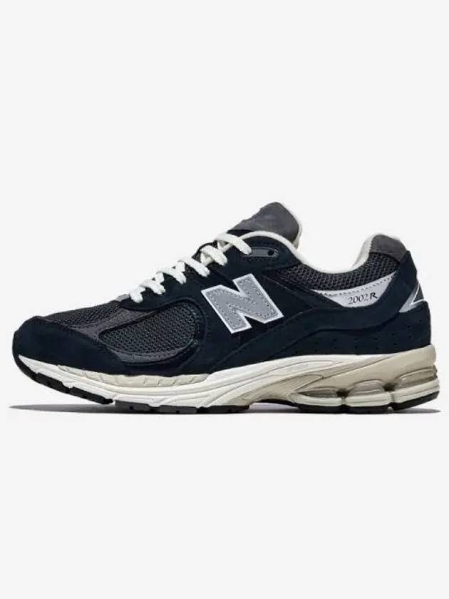 2002R Premium Vintage Low Top Sneakers Navy - NEW BALANCE - BALAAN 2