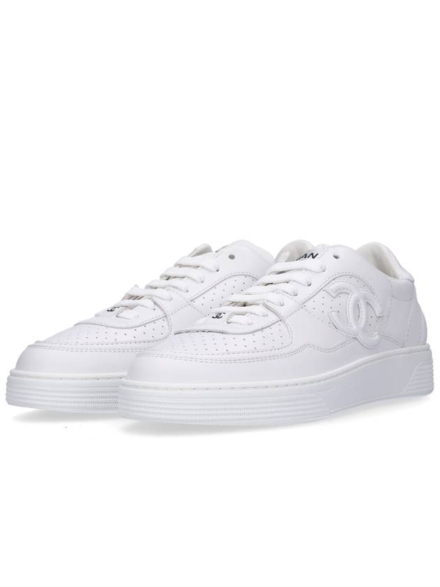 CC Logo Calfskin Low Top Sneakers White - CHANEL - BALAAN 6