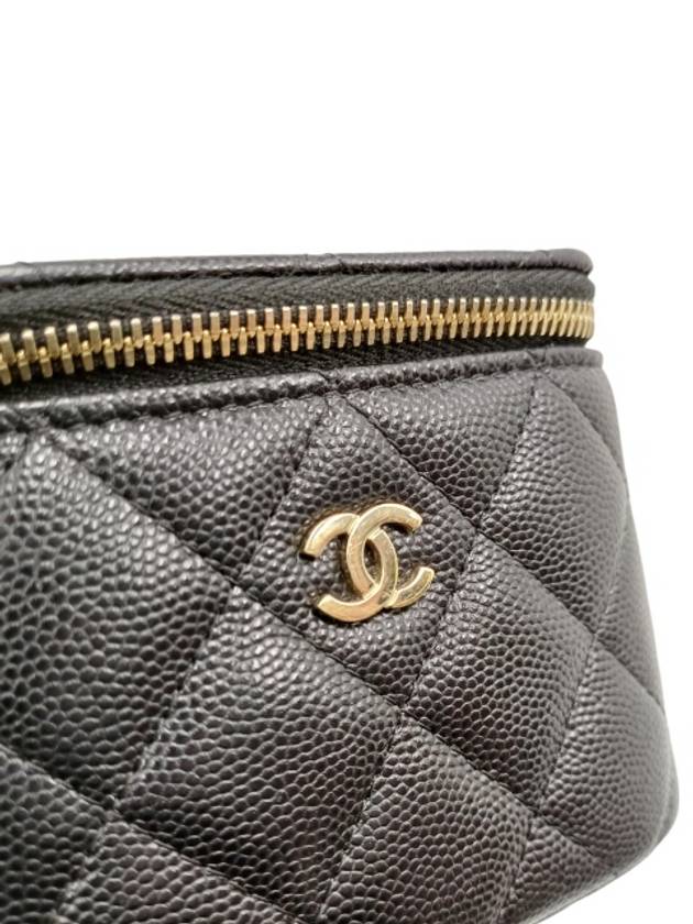 AP1340 Black Caviar Skin Vanity Gold Mini Chain Cross Bag - CHANEL - BALAAN 7