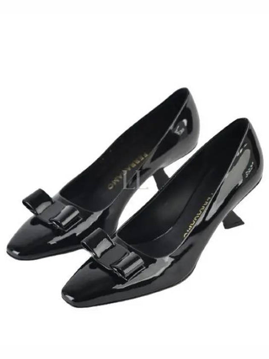 Vara Bow Leather Pumps Black - SALVATORE FERRAGAMO - BALAAN 2