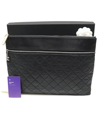 Women s Chanel Black Lambskin Quilted Silver CC Logo Zipper Large Clutch 18th gt Pouch Gangbuk used luxury goods - CHANEL - BALAAN 2