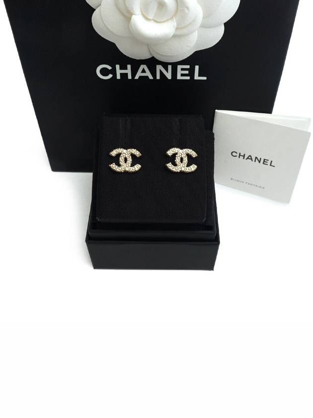 Women's CC Logo Pearl Pearl Earrings Gold - CHANEL - BALAAN 2