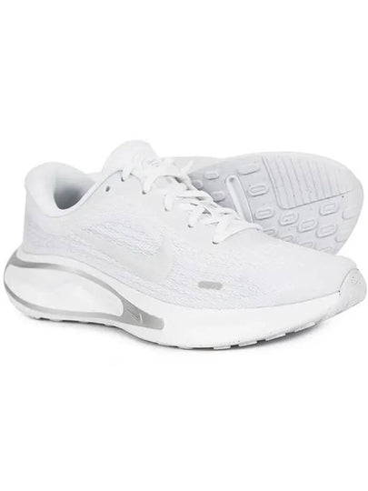 Journey Run Low Top Sneakers White - NIKE - BALAAN 2