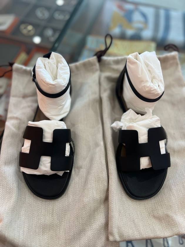 Santorini Sandal Calfskin & Noir - HERMES - BALAAN 2