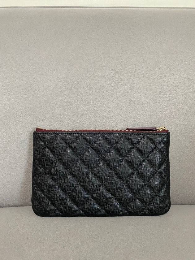 Small Classic Pouch Grained Calfskin & Gold Black - CHANEL - BALAAN 4