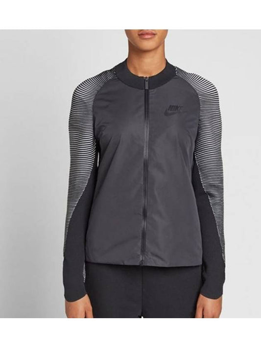 01828292010Women’sDynamic Reveal JacketBlack - NIKE - BALAAN 1