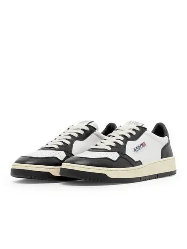 Medalist Killer Whale Sneakers White Black - AUTRY - BALAAN 2