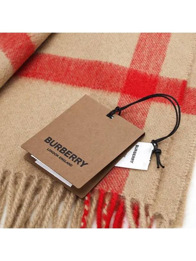 Vintage Check Cashmere Muffler - BURBERRY - BALAAN 6