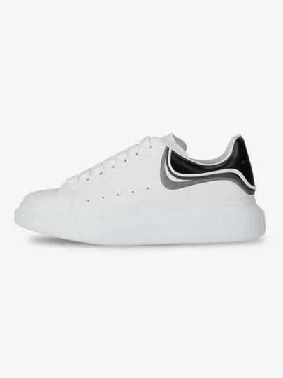 Oversized Sole Black Tab Low Top Sneakers White - ALEXANDER MCQUEEN - BALAAN 2