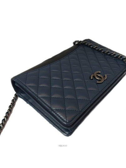 women cross bag - CHANEL - BALAAN 2