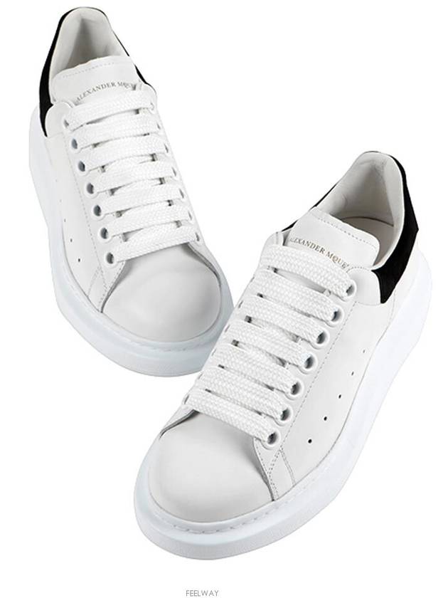 Oversized Low Top Sneakers White - ALEXANDER MCQUEEN - BALAAN 3