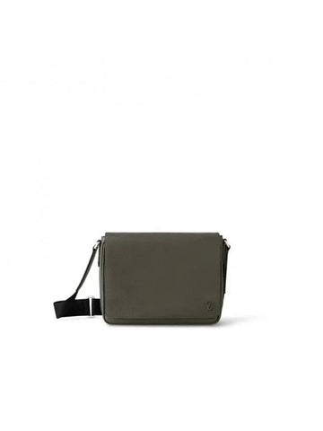 District PM Messenger Bag Green - LOUIS VUITTON - BALAAN 1