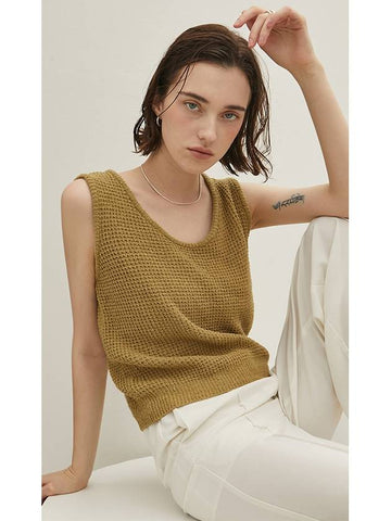 waffle sleeveless knit_OLIVE - ARIFF - BALAAN 1