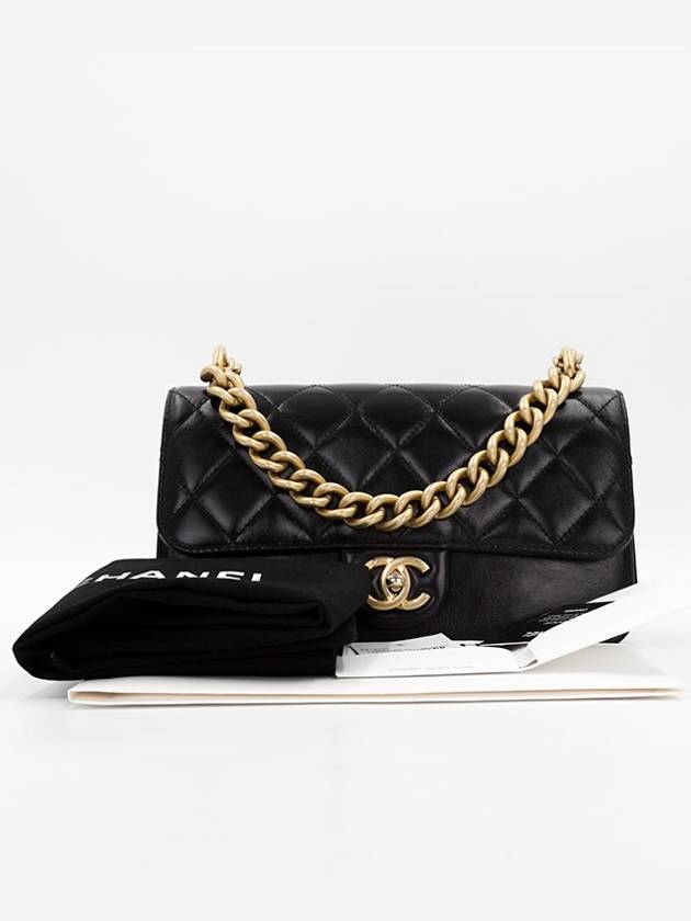 Women s Workshop Collection Flap Chain Bag - CHANEL - BALAAN 3