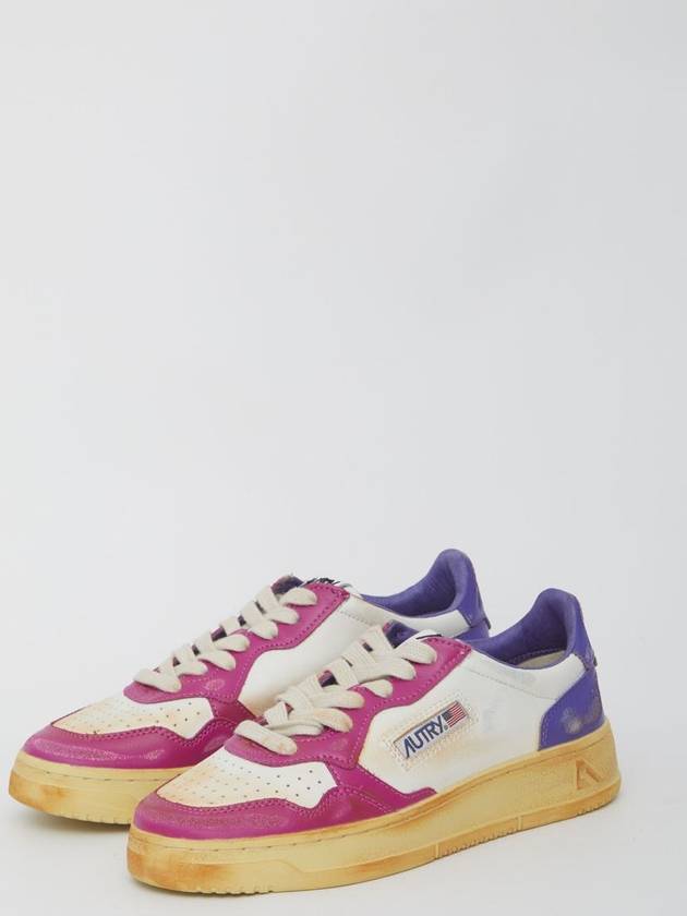 Super Vintage Medalist Low Top Sneakers Purple Pink - AUTRY - BALAAN 3