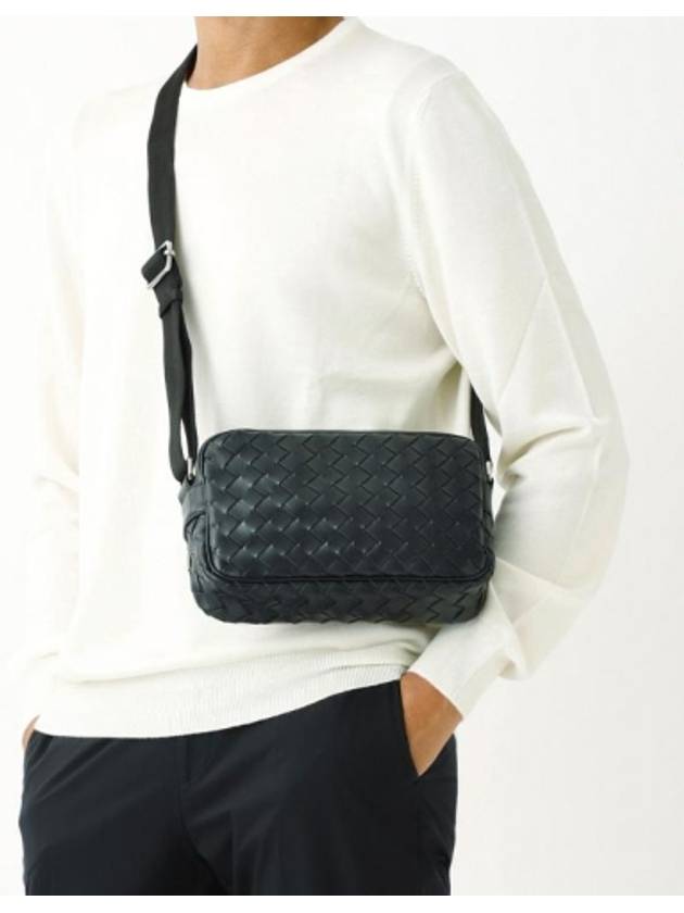 Classic Intrecciato Small Camera Cross Bag Black - BOTTEGA VENETA - BALAAN 2