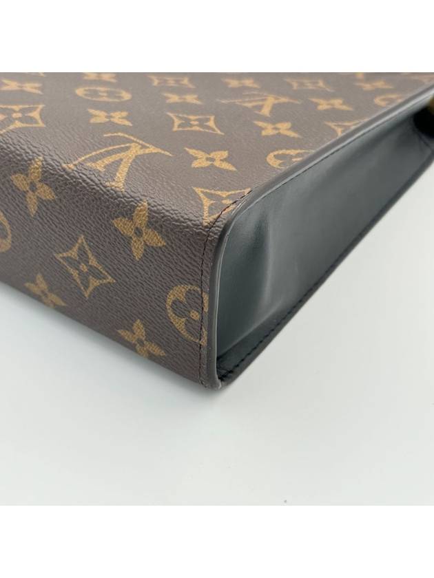 Pochette Toilet Clutch 26 M46037 - LOUIS VUITTON - BALAAN 8