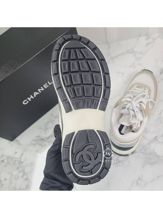 Fabric Laminated Low Top Sneakers Gold - CHANEL - BALAAN 8