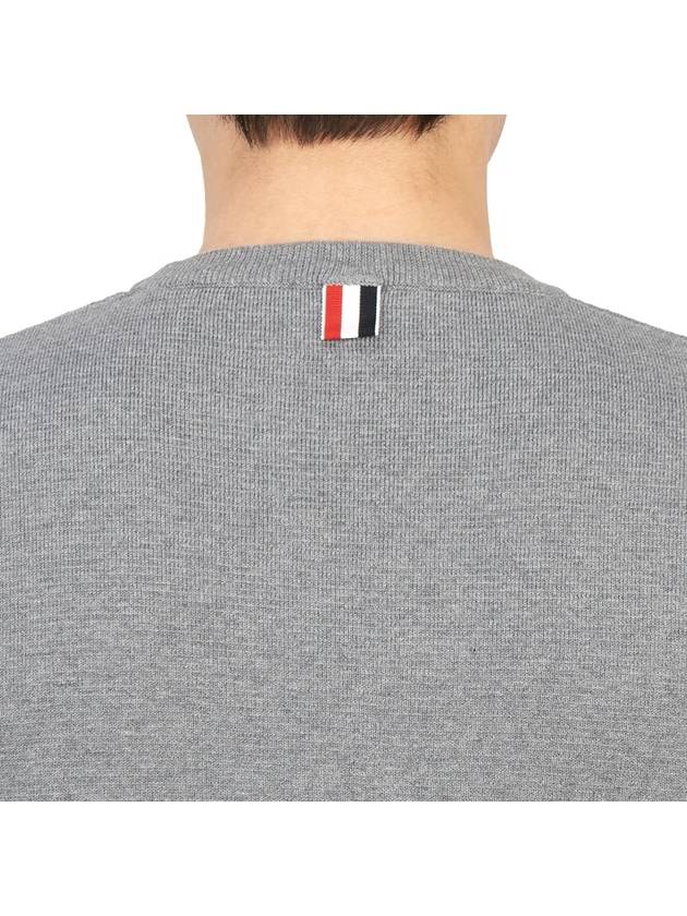 Men's Milan Stitch Armband Crew Neck Knit Top Light Grey - THOM BROWNE - BALAAN 8