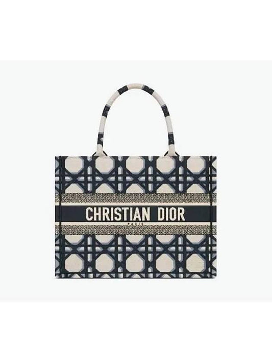 Medium Macrocannage Book Tote Bag - DIOR - BALAAN 2