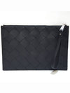 Intrecciato Strap Clutch Bag Black - BOTTEGA VENETA - BALAAN 3