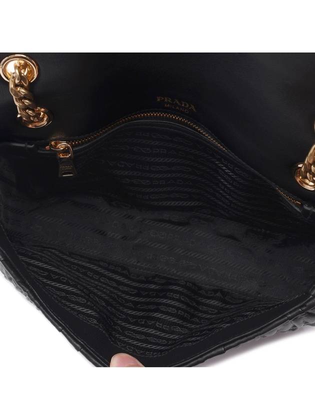 Goffre Leather Chain Shoulder Bag Black - PRADA - BALAAN 7