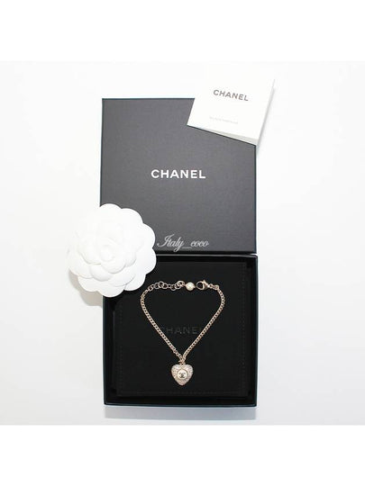 CC Heart Crystal Pendant Bracelet Gold - CHANEL - BALAAN 2