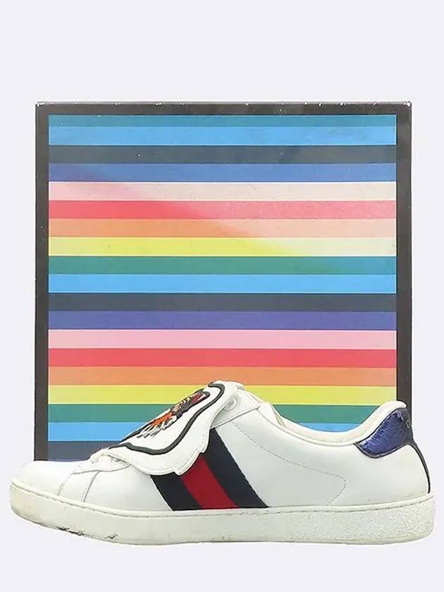 478190 DOP80 Ace Three Stripes Angry Cat White Leather Men s Sneakers 6 - GUCCI - BALAAN 1