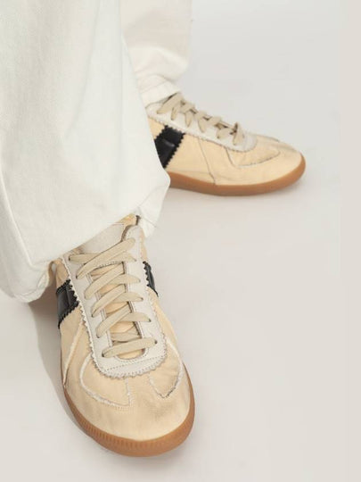 Maison Margiela Sneakers, Women's, Beige - MAISON MARGIELA - BALAAN 2