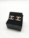 CC logo half pink earrings gold ABE335 - CHANEL - BALAAN 6