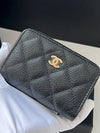 Classic Zipped Coin Purse Grained Calfskin & Gold Black - CHANEL - BALAAN 4