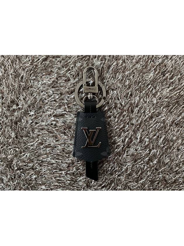 LV Crocicle Bag Charm Key Holder - LOUIS VUITTON - BALAAN 4