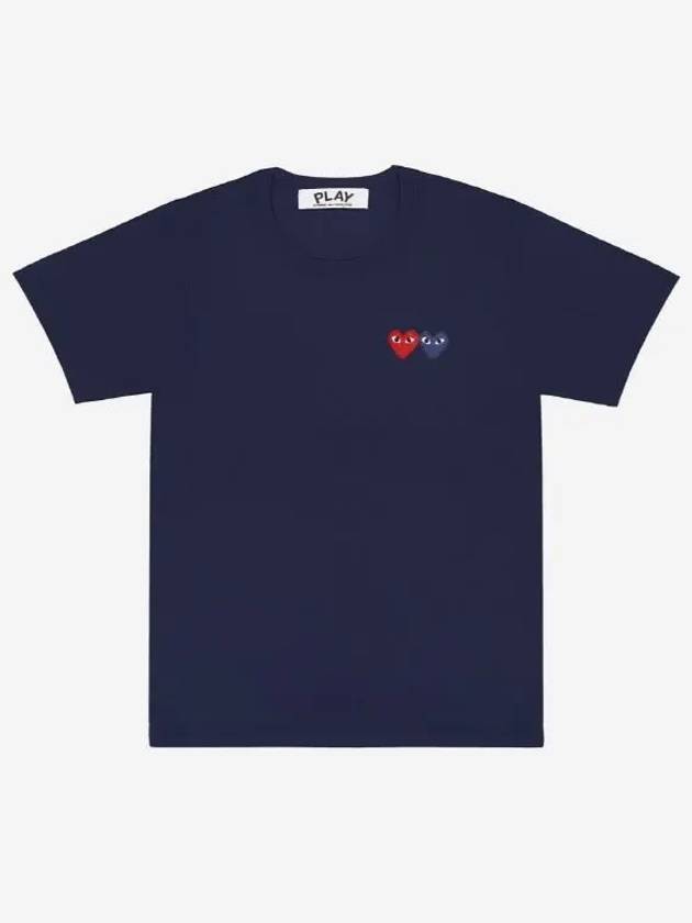 Play Men's Double Heart Wappen Short Sleeve T-Shirt Navy P1 T226 2 - COMME DES GARCONS - BALAAN 3